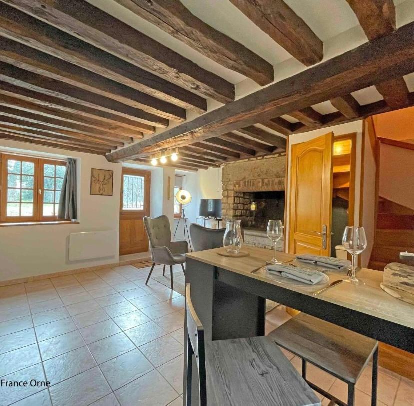 Вилла Le P'Tit Suisse Normand Putanges Экстерьер фото